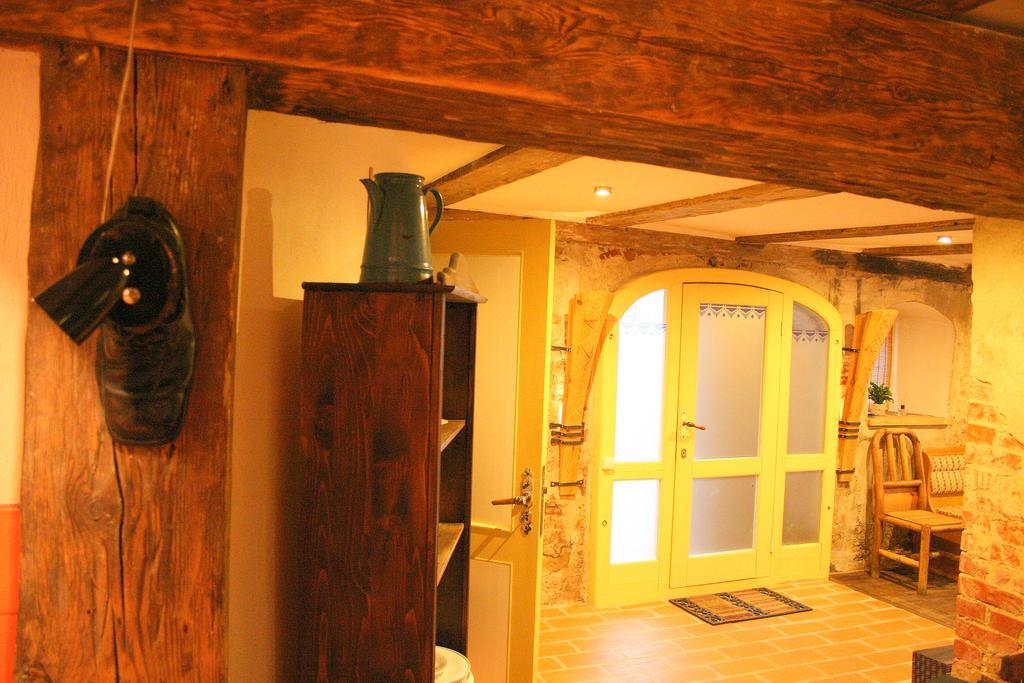 Baznicas Ielas Apartamenti Kuldīga الغرفة الصورة